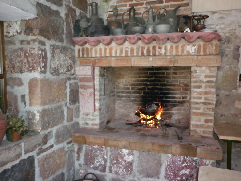 Mahzen Hotel Ayvalik Luaran gambar